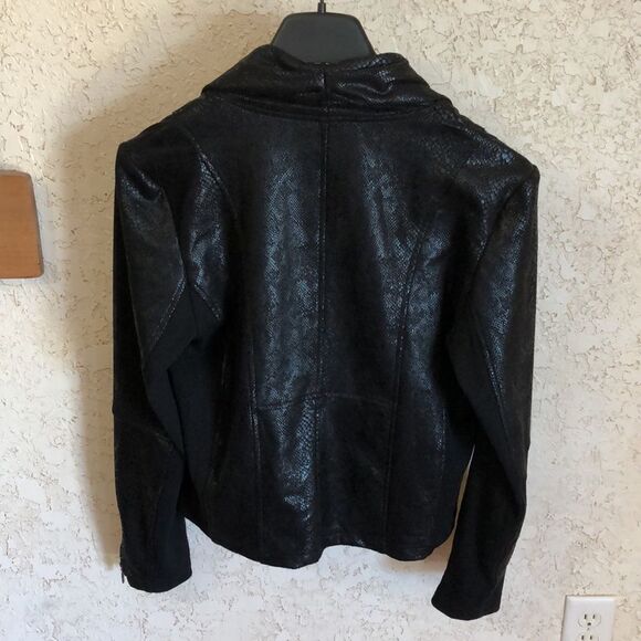 See And Be Seen faux suede Black Jacket - Picture 5 of 14